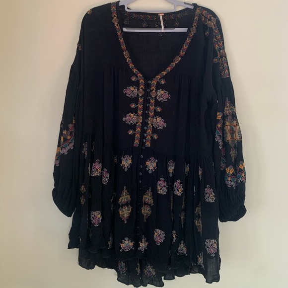 Embroidered Tunic - Picture 7 of 8